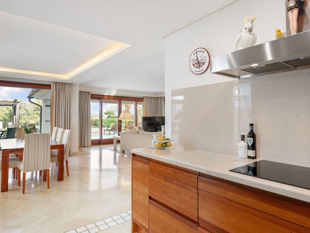 4 Slaapkamer Villa in Nueva Andalucía