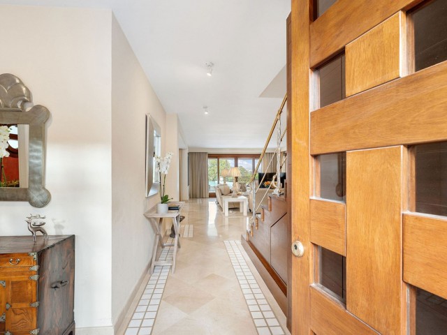 4 Slaapkamer Villa in Nueva Andalucía