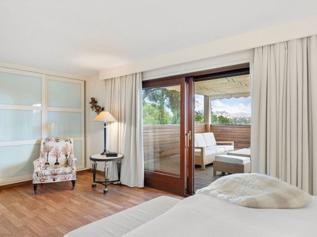 4 Slaapkamer Villa in Nueva Andalucía