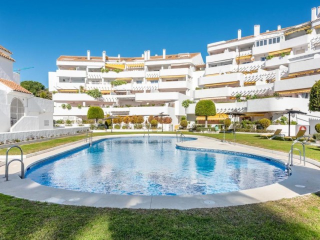 3 Bedrooms Apartment in Nueva Andalucía