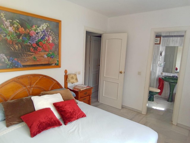 5 Bedrooms Townhouse in Marbella