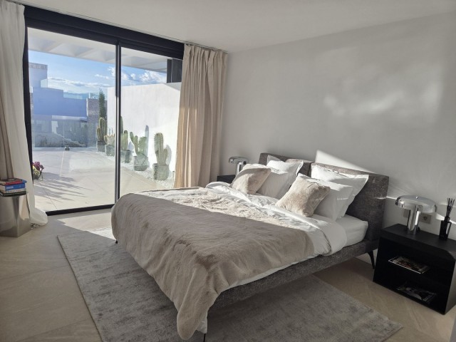 Apartamento con 3 Dormitorios  en Santa Clara