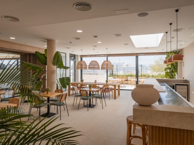 Apartamento con 3 Dormitorios  en Santa Clara