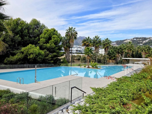 Apartamento con 3 Dormitorios  en Santa Clara