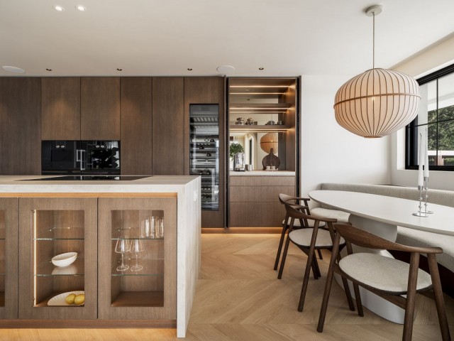 5 Bedrooms Villa in Nueva Andalucía