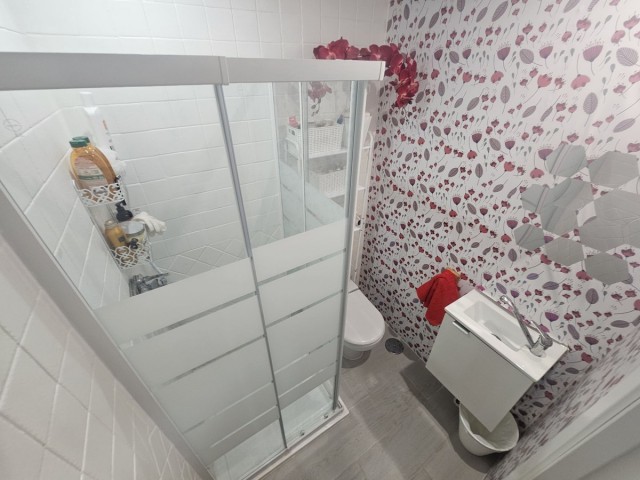 Appartement avec 4 Chambres  à Calahonda