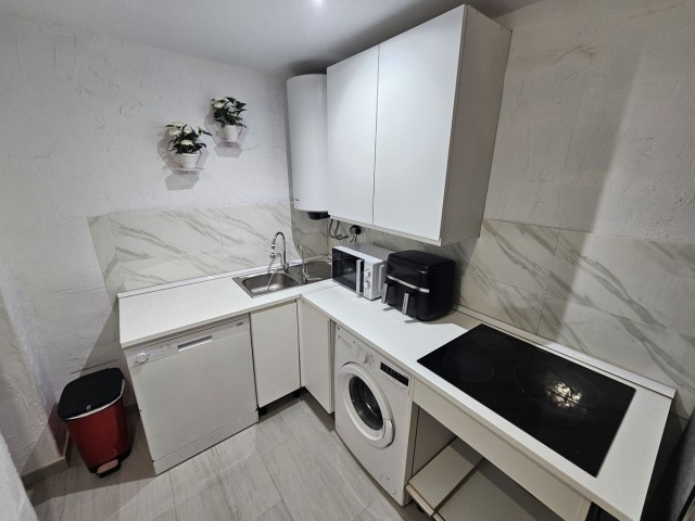 Appartement avec 4 Chambres  à Calahonda