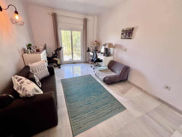 3 Slaapkamer Rijtjeshuis in El Paraiso