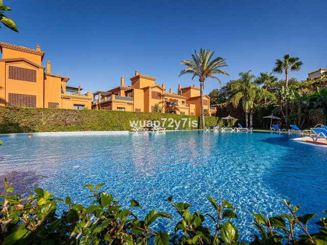 2 Slaapkamer Appartement in Estepona