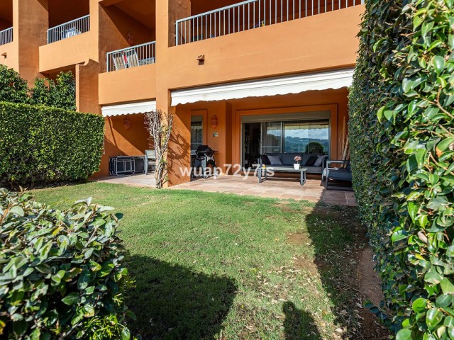 2 Slaapkamer Appartement in Estepona