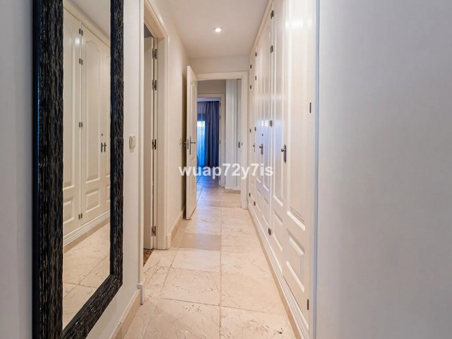 2 Slaapkamer Appartement in Estepona