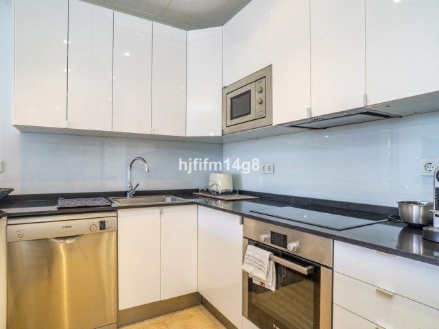 2 Bedrooms Apartment in Puerto Banús