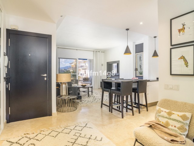 2 Bedrooms Apartment in Puerto Banús