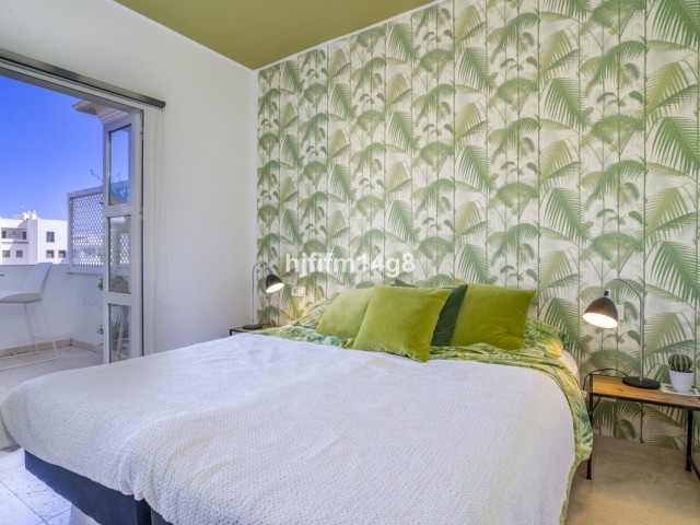 2 Bedrooms Apartment in Puerto Banús
