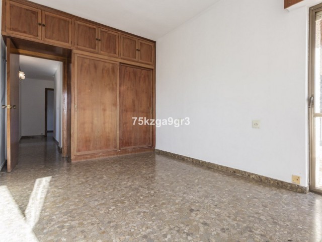 5 Bedrooms Apartment in Málaga