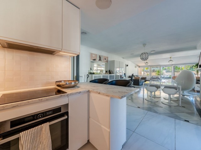 3 Bedrooms Apartment in Marbella