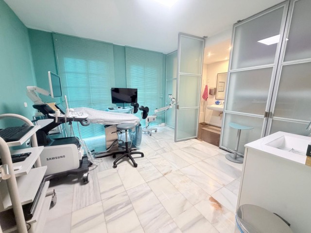 3 Bedrooms Apartment in Marbella