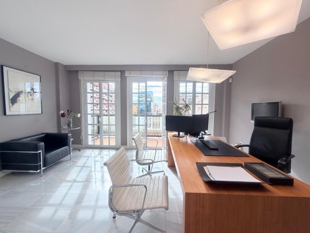 3 Bedrooms Apartment in Marbella