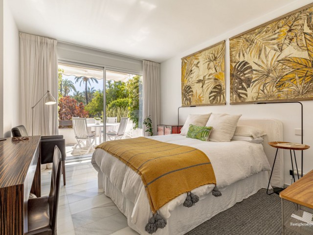 2 Sovrums Lägenhet i Estepona