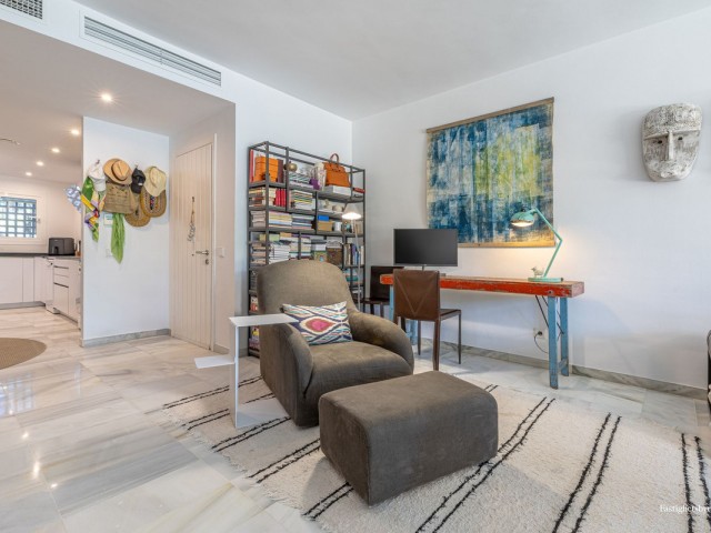 2 Sovrums Lägenhet i Estepona