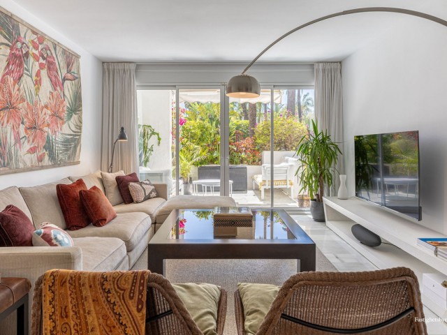 2 Sovrums Lägenhet i Estepona