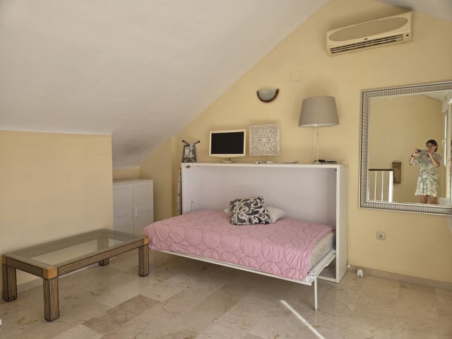 4 Soveroms Rekkehus i El Rosario