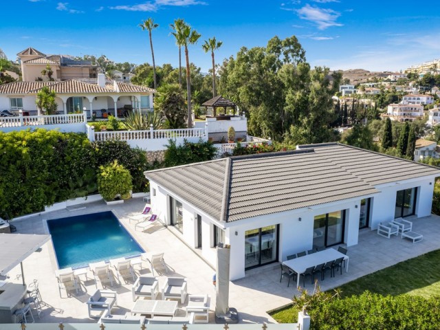 Villa avec 5 Chambres  à Torrenueva