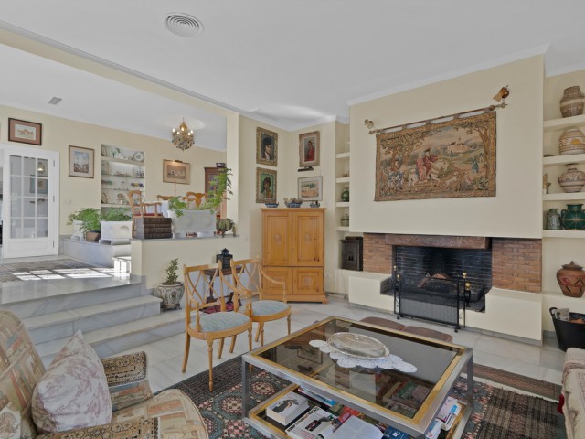 6 Schlafzimmer Villa in Las Brisas