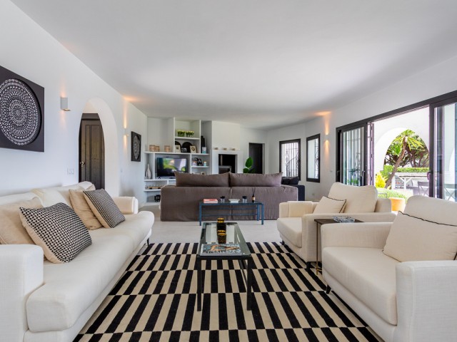 Villa avec 6 Chambres  à Hacienda Las Chapas