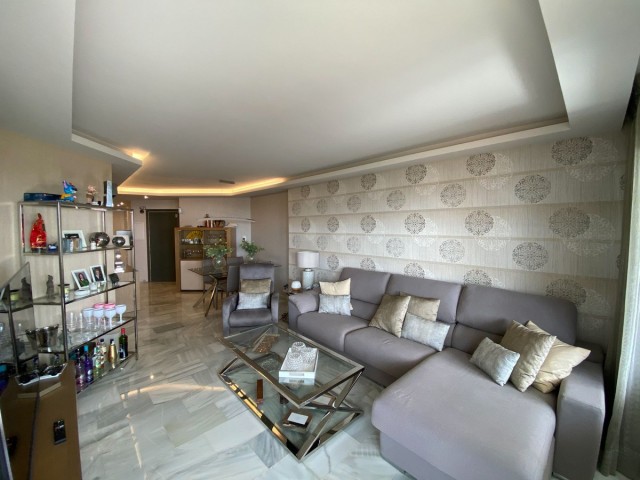 Apartment, Calahonda, R5216278
