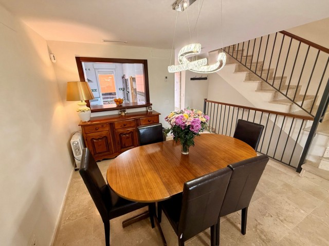 5 Slaapkamer Rijtjeshuis in Cabopino