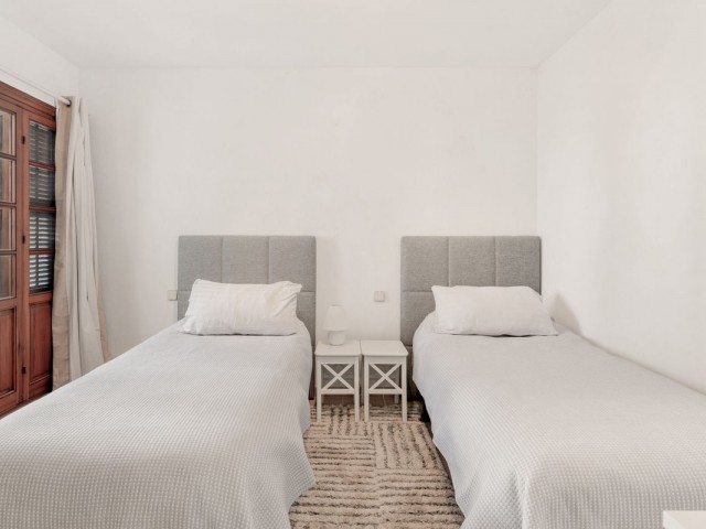 Maison mitoyenne avec 2 Chambres  à Estepona