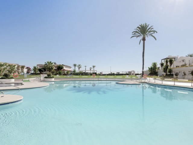 Maison mitoyenne avec 2 Chambres  à Estepona