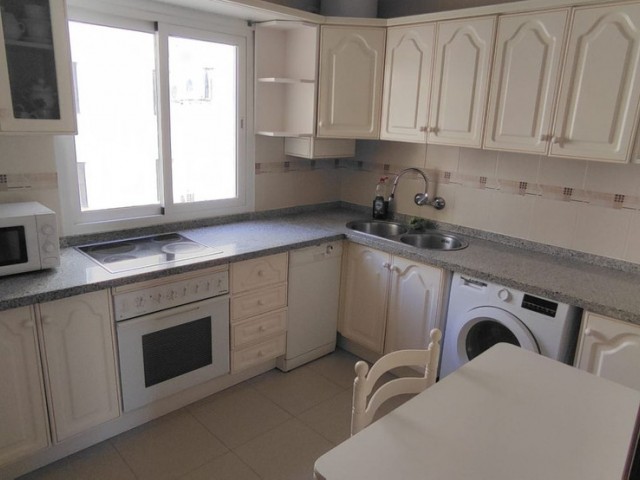 Appartement avec 3 Chambres  à Marbella