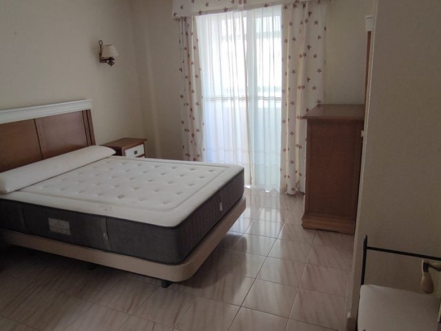 Appartement avec 3 Chambres  à Marbella