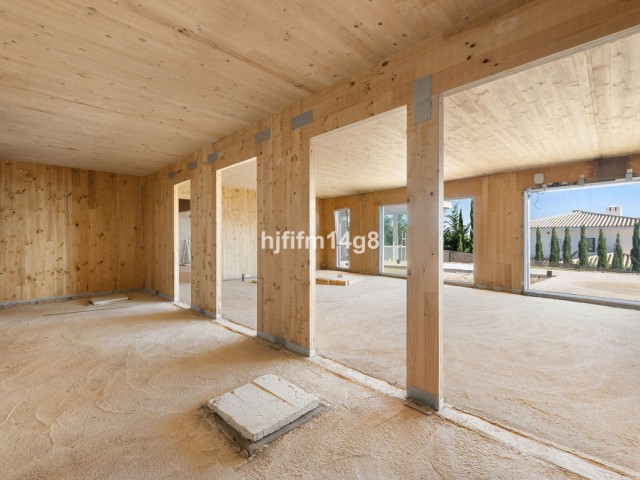 5 Bedrooms Villa in Sotogrande