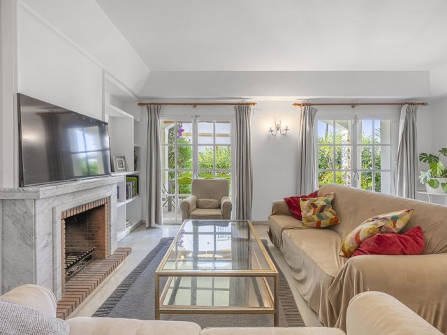 3 Sovrums Radhus i Estepona