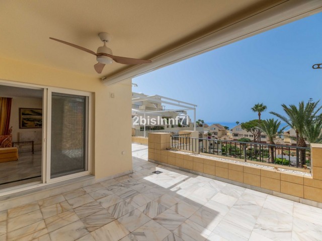 3 Bedrooms Apartment in Elviria