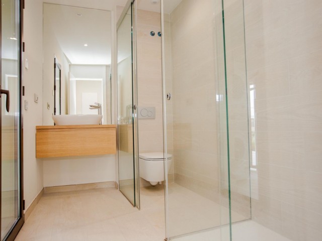 2 Sovrums Lägenhet i Fuengirola