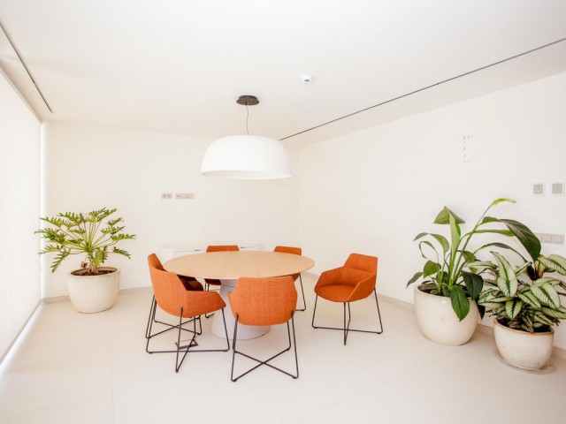 2 Sovrums Lägenhet i Fuengirola