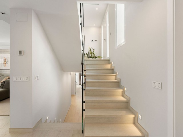 5 Slaapkamer Villa in Nueva Andalucía