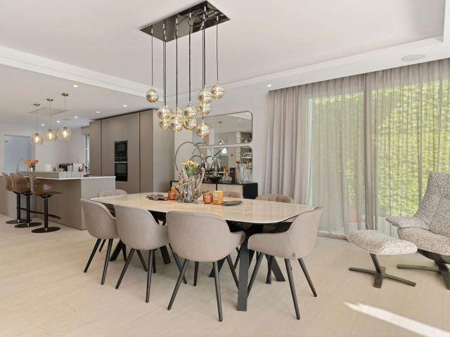 5 Slaapkamer Villa in Nueva Andalucía