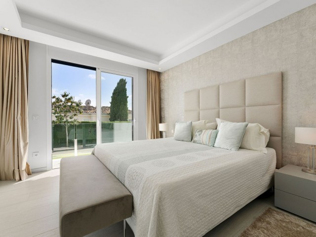 5 Slaapkamer Villa in Nueva Andalucía