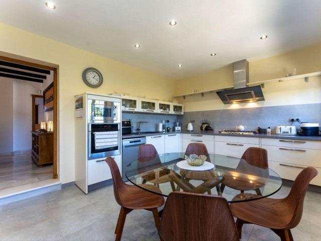 4 Bedrooms Villa in Alhaurín el Grande