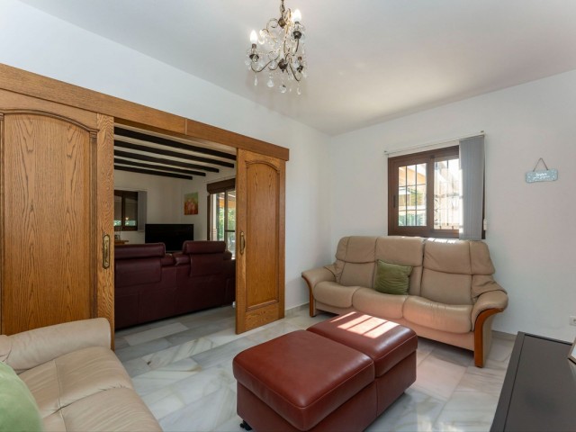 4 Bedrooms Villa in Alhaurín el Grande
