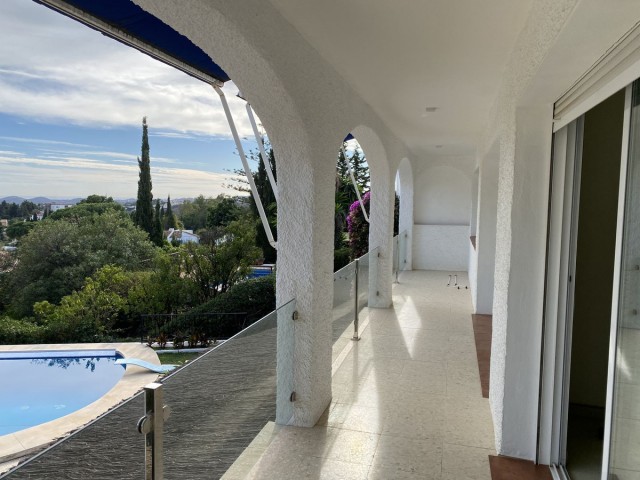 Villa avec 4 Chambres  à Mijas