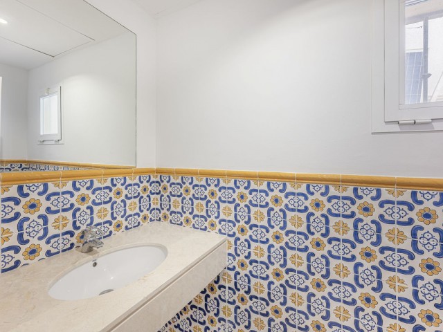 3 Bedrooms Townhouse in Istán