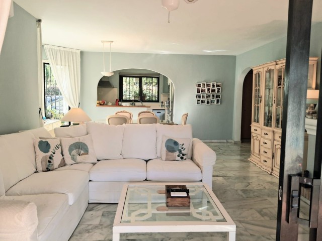 4 Makuuhuoneen Huvila Calahonda