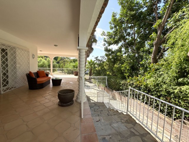 Villa avec 3 Chambres  à San Pedro de Alcántara