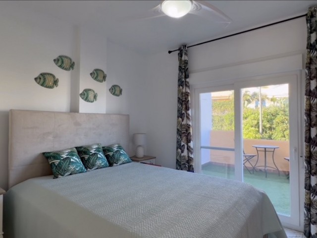 Apartamento con 3 Dormitorios  en Casares